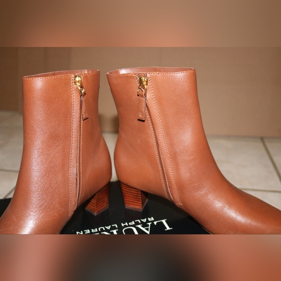 Lauren Ralph Lauren Willa (Deep Saddle Tan) Women's Shoes-Size 5 - Picture 7 of 14